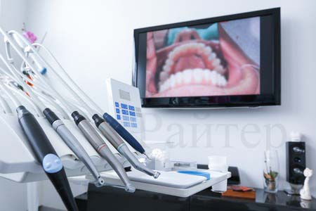 поменять врача-стоматолога